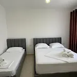 Klevi