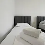 Klevi