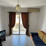 Klevi Apartamento