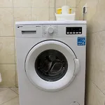 アパート Klevi ゴーレム