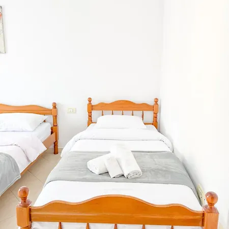 Klevi Appartement *